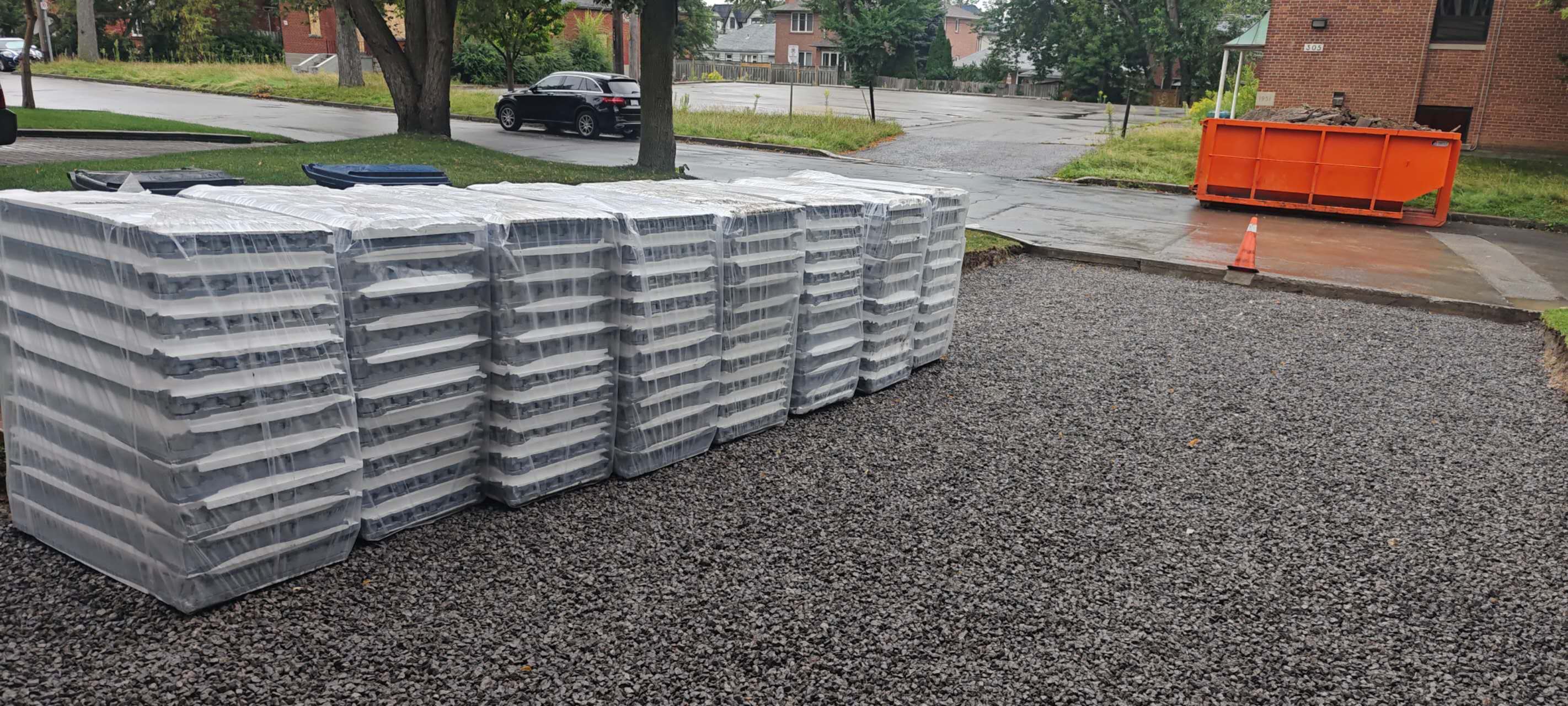 Outdoor living project 7 - luxury patio design Toronto